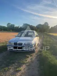 1999 BMW 320