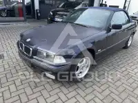 1999 BMW 320
