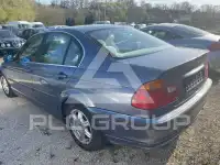 1999 BMW 320