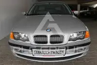 1999 BMW 320