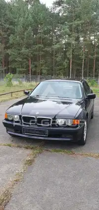 1999 BMW 735