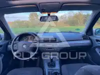 1999 BMW 318