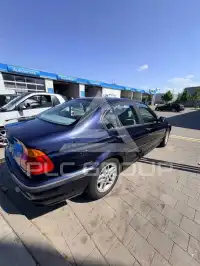 1999 BMW 318
