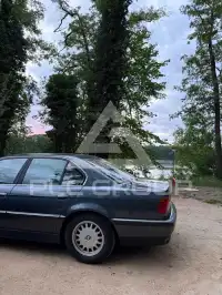 1999 BMW 728