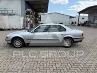 1999 BMW 728