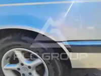 1999 BMW 728