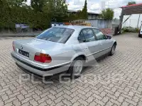 1999 BMW 728