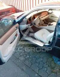 1999 Jaguar XK8
