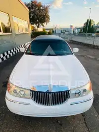 1999 Lincoln Town