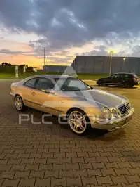 1999 Mercedes Benz CLK 200