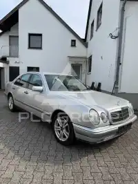 1999 Mercedes Benz E 300