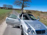 1999 Mercedes Benz CLK 320