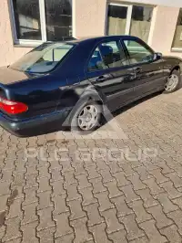 1999 Mercedes Benz E 200