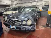 1999 Mercedes Benz E 200