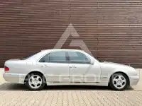 1999 Mercedes Benz E 220