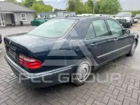 1999 Mercedes Benz E 240