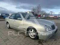 1999 Mercedes Benz E 240
