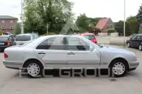 1999 Mercedes Benz E 240