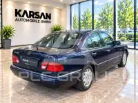 1999 Mercedes Benz E 240
