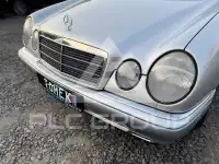 1999 Mercedes Benz E 240