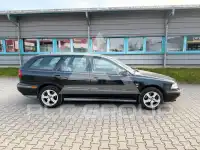 1999 Volvo V40