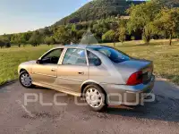 1999 Opel Vectra