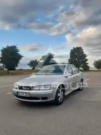 1999 Opel Vectra