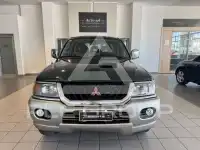 2000 Mitsubishi Unknown