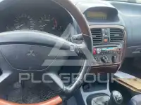 2000 Mitsubishi Carisma