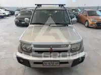 2000 Mitsubishi PAJARO
