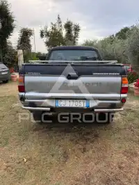2000 Mitsubishi L200