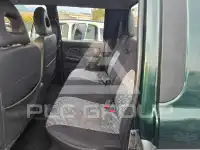2000 Mitsubishi L200