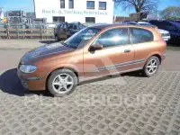 2000 Nissan ALMERA