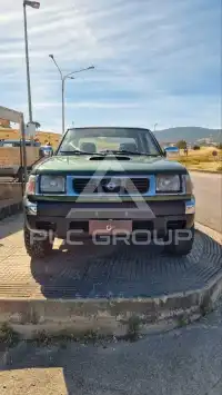 2000 Nissan Navara