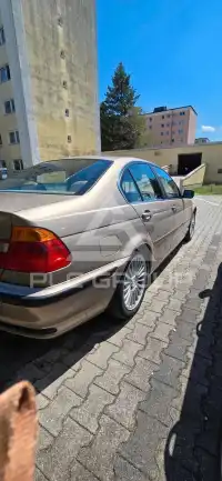 2000 BMW 325