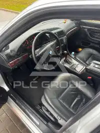 2000 BMW 740