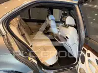 2000 BMW 740