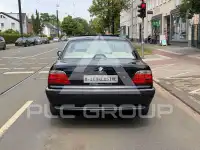 2000 BMW 750