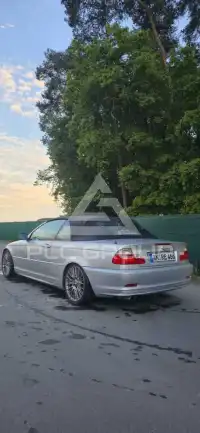 2000 BMW 323