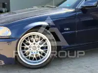 2000 BMW 323