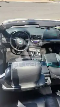 2000 BMW 323