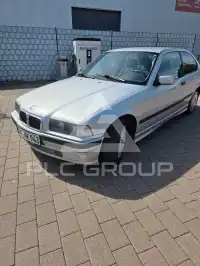 2000 BMW 316