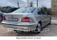 2000 BMW 523