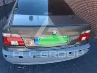 2000 BMW 523