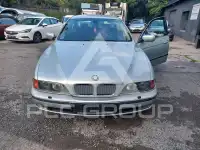2000 BMW 523