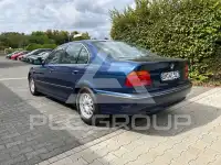 2000 BMW 523