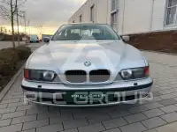 2000 BMW 523