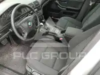2000 BMW 523