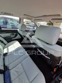 2000 BMW 523