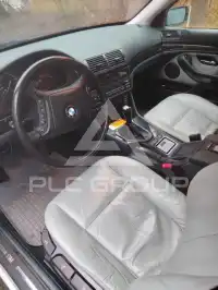 2000 BMW 523